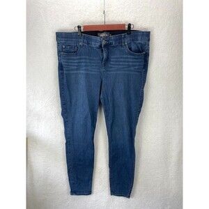 Torrid Straight Premium Women's‎ 22R Blue Jeans Elastic Waistband